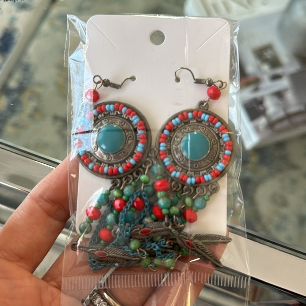 Turquoise and Feather Dangle Earrings - Picture 9 of 9